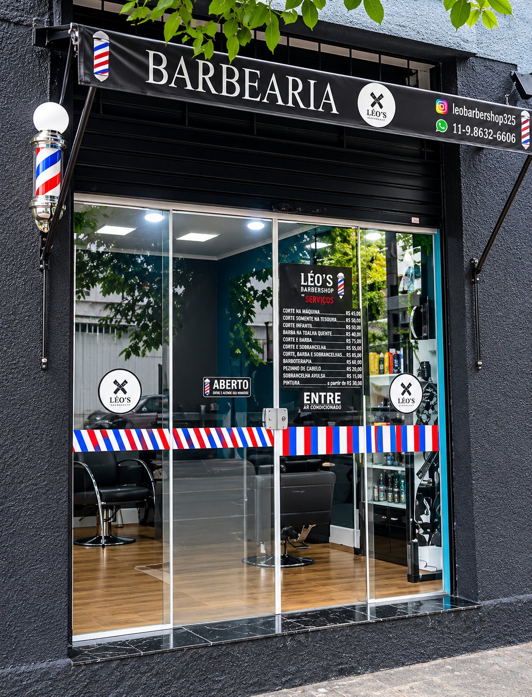 Fachada da barbearia, número 325